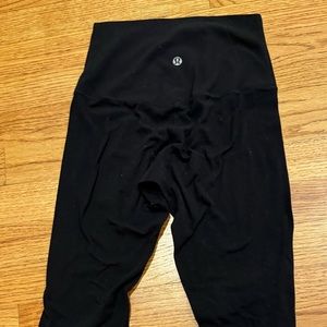 Black lululemon leggings